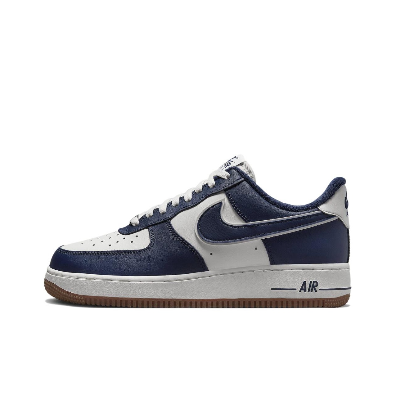 Nike Air Force 1 Low Top Scarp - Nike Shoes Air Force 1 recensione e prezzo