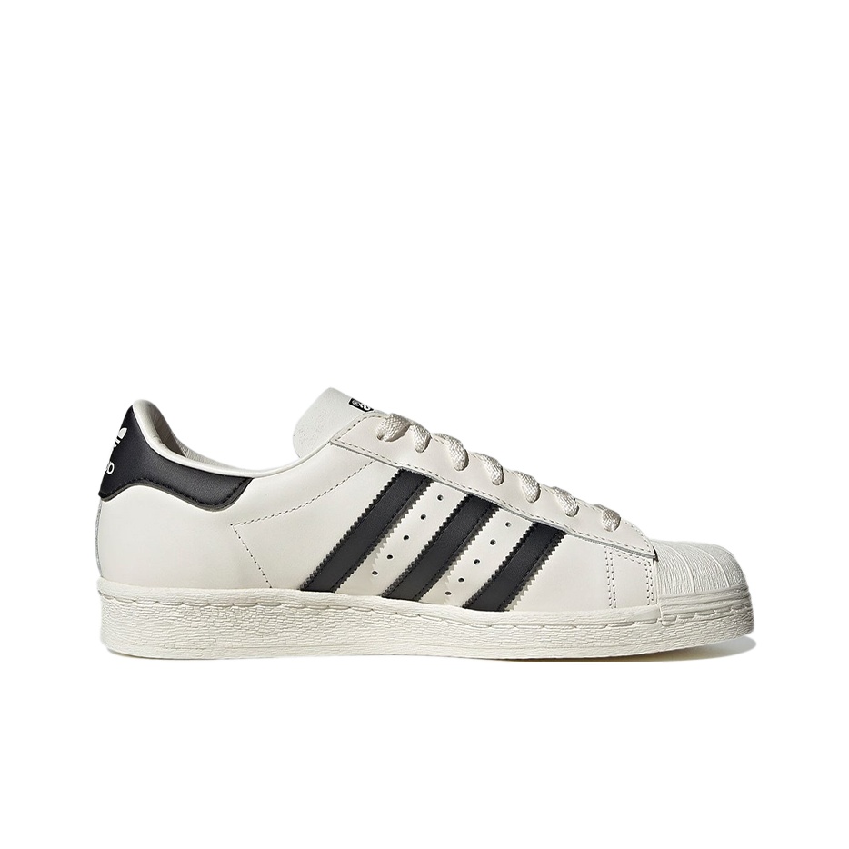 Adidas Originals Superstar 82  - Adidas Shoes Superstar recensione e prezzo